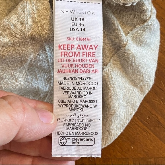 NEW LOOK Size 14 Tan Linen Paperbag Shorts Coconut Wood Buckle - Picture 13 of 15